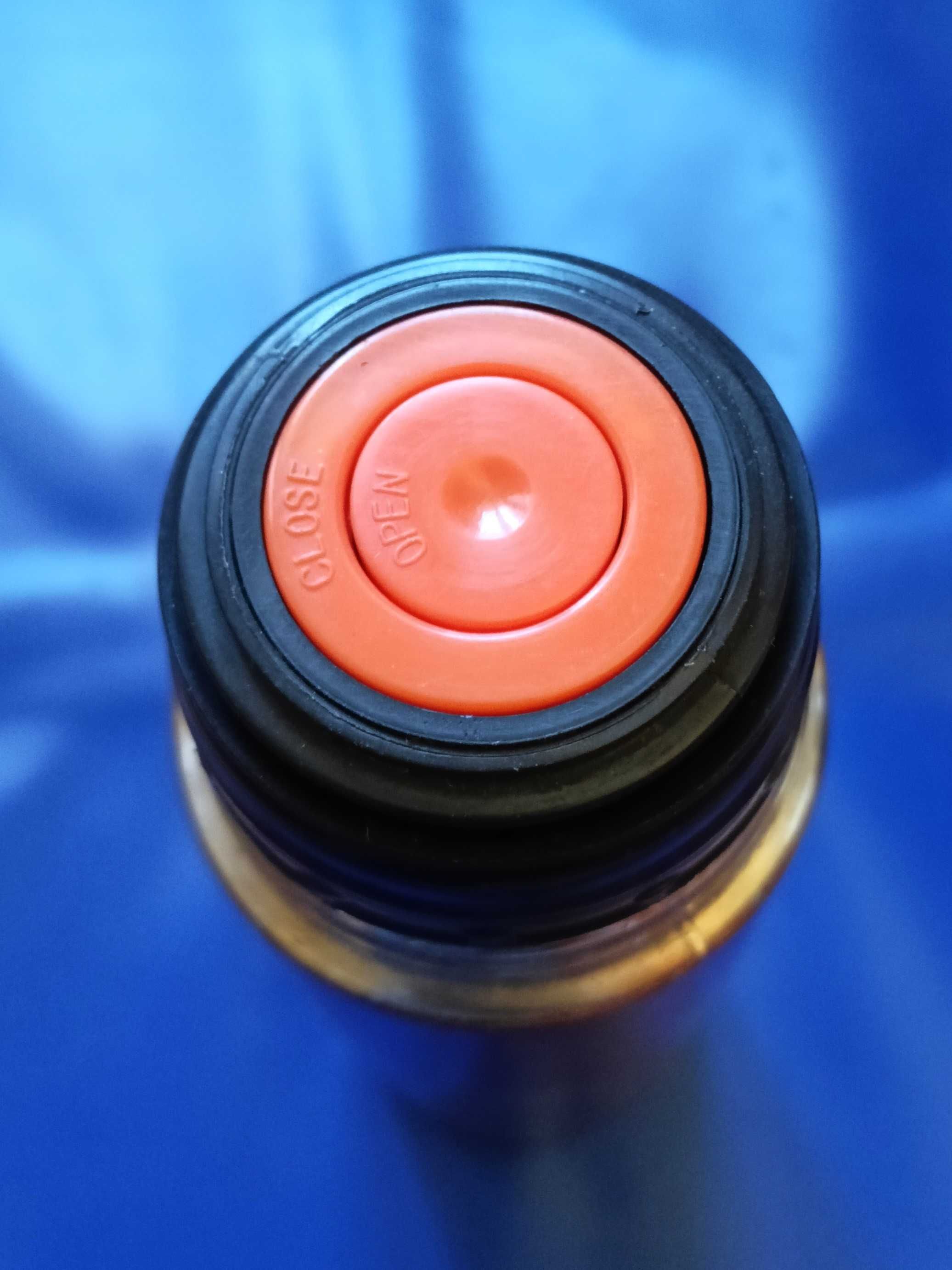 Poręczny termos stalowy nierdzewny 0,5 l 500 ml