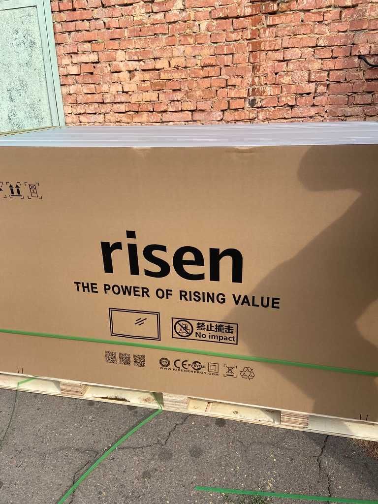 Сонячні панелі Risen у Вінниці 400Вт,610Вт, 720 Вт солнечные батареи