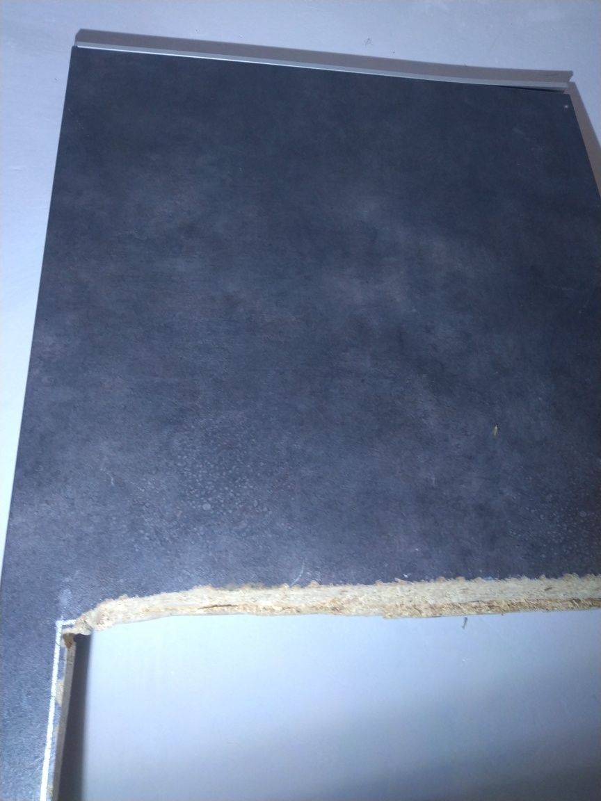 Blat 168x60cm, grubość 3,80cm, BDB, listwa, BRW, otwór