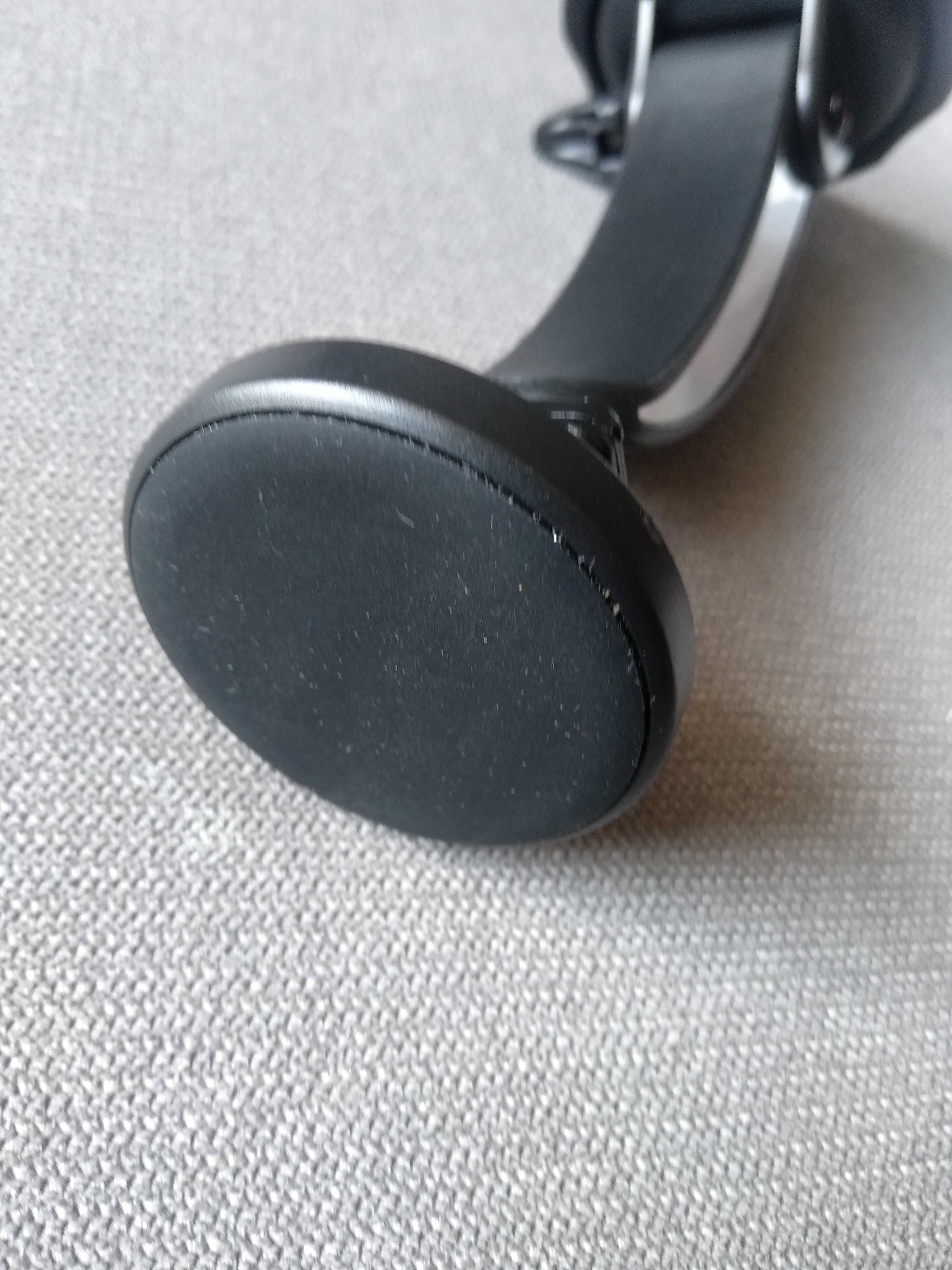 Uniwersalny magnetyczny uchwyt na telefon z przyssawką do szyby HAMA