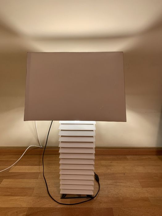 Candeeiro decorativo lacado