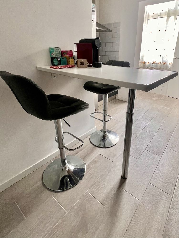 Conjunto de Bancos de Cozinha