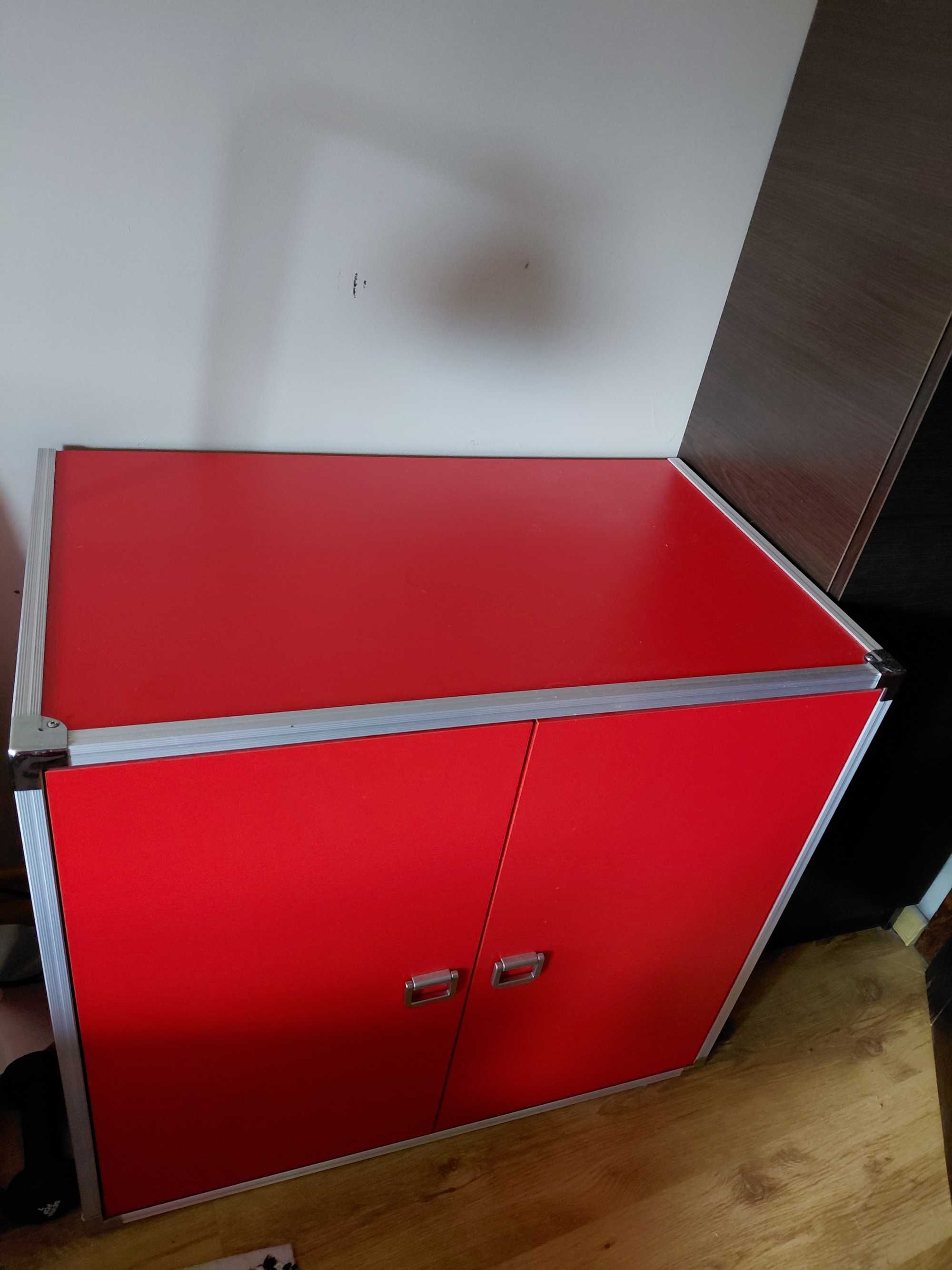 Komoda w bardzo dobrym stanie