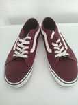 Vendo ténis Vans Filmore Decon Bordeaux

Tamanho 42.

Como novos, usad