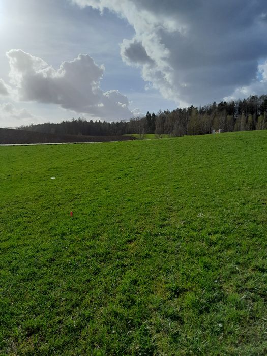 Sprzedam działkę  1260 m², 3 km od Kartuz.