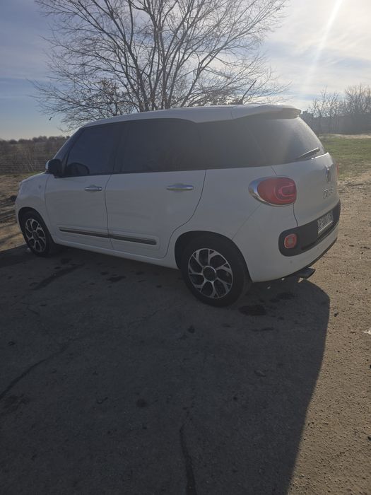 Продам авто Fiat 500L