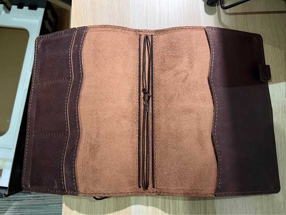 Capa em Couro para Caderno A5