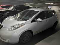 Продам Nissan Leaf 2013(возможно рассрочка)