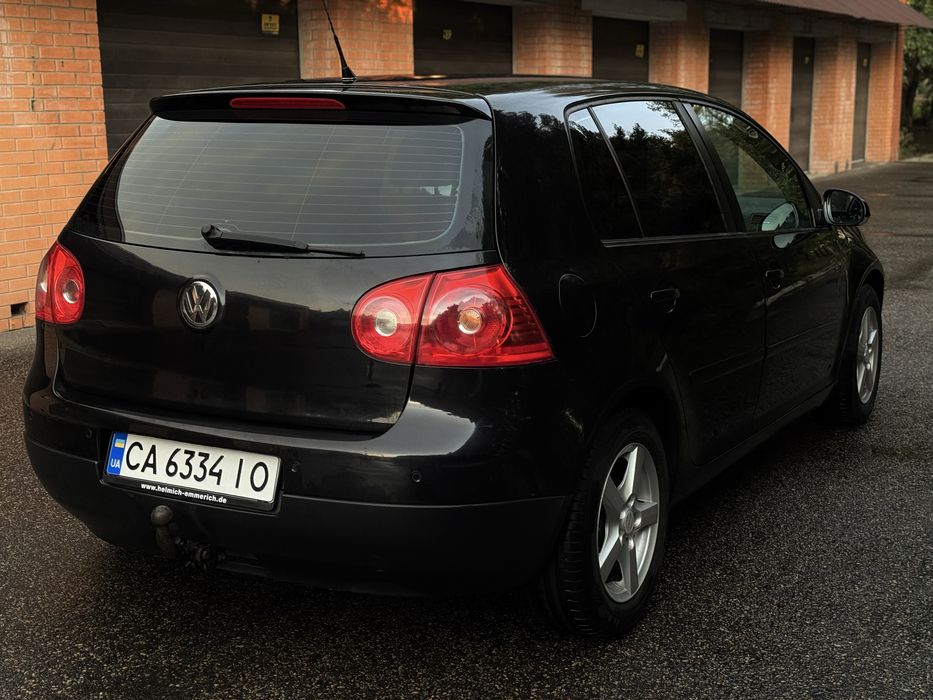 Volkswagen Golf 5 1.6 mpi 2007 рік