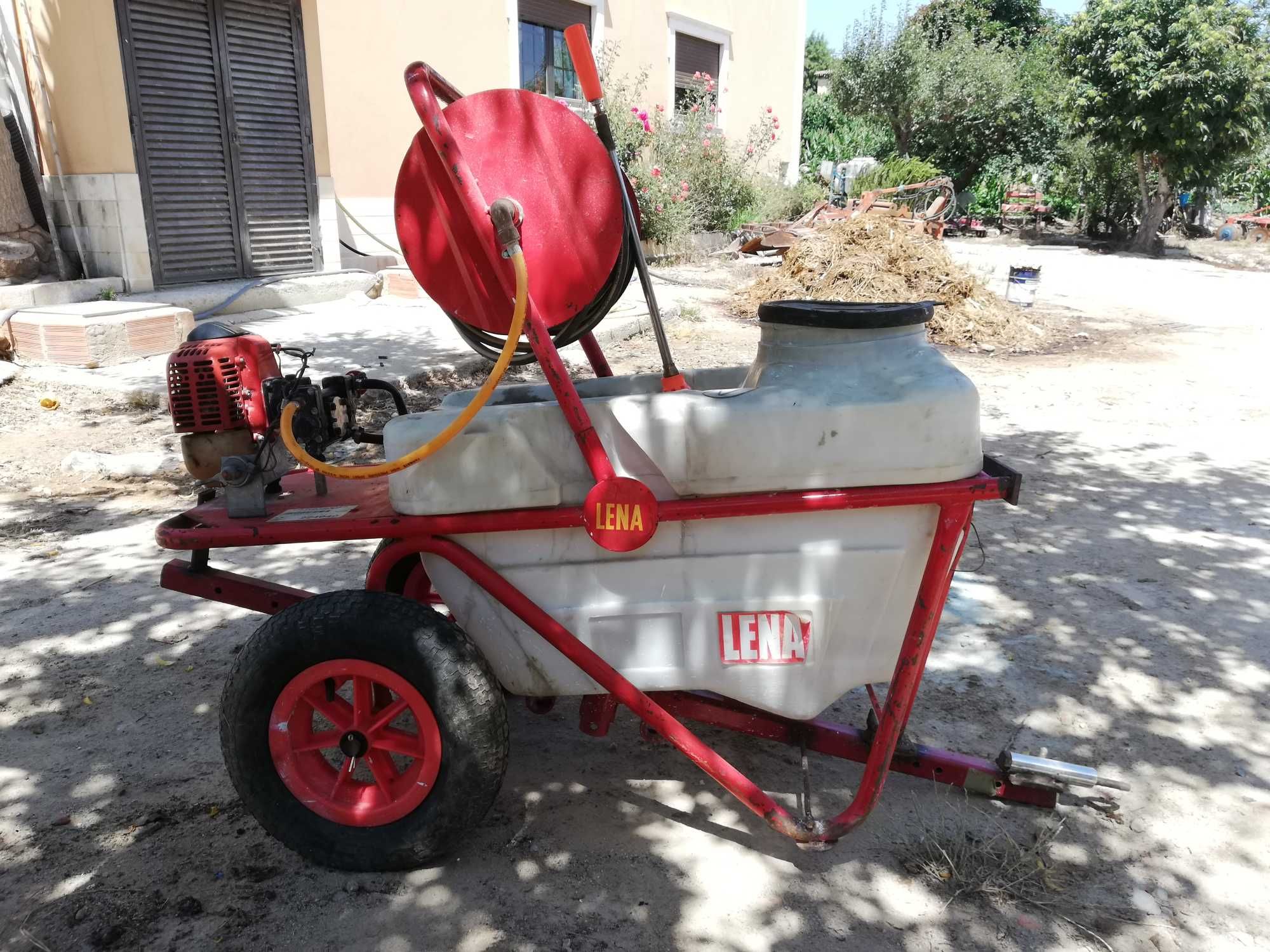 Motor de rega móvel