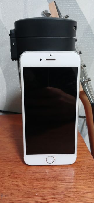 iPhone 6/16 ГБ. Без R-SIM/Читайте опис...