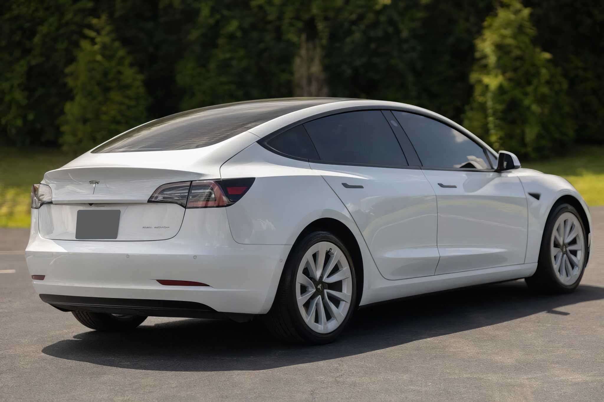 2022 Tesla Model 3 Long Range