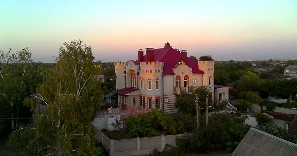 Будинок березанівка 665м.кв.