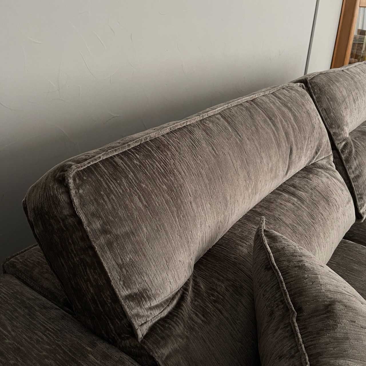 Новий розкладний диван в тканині для сну