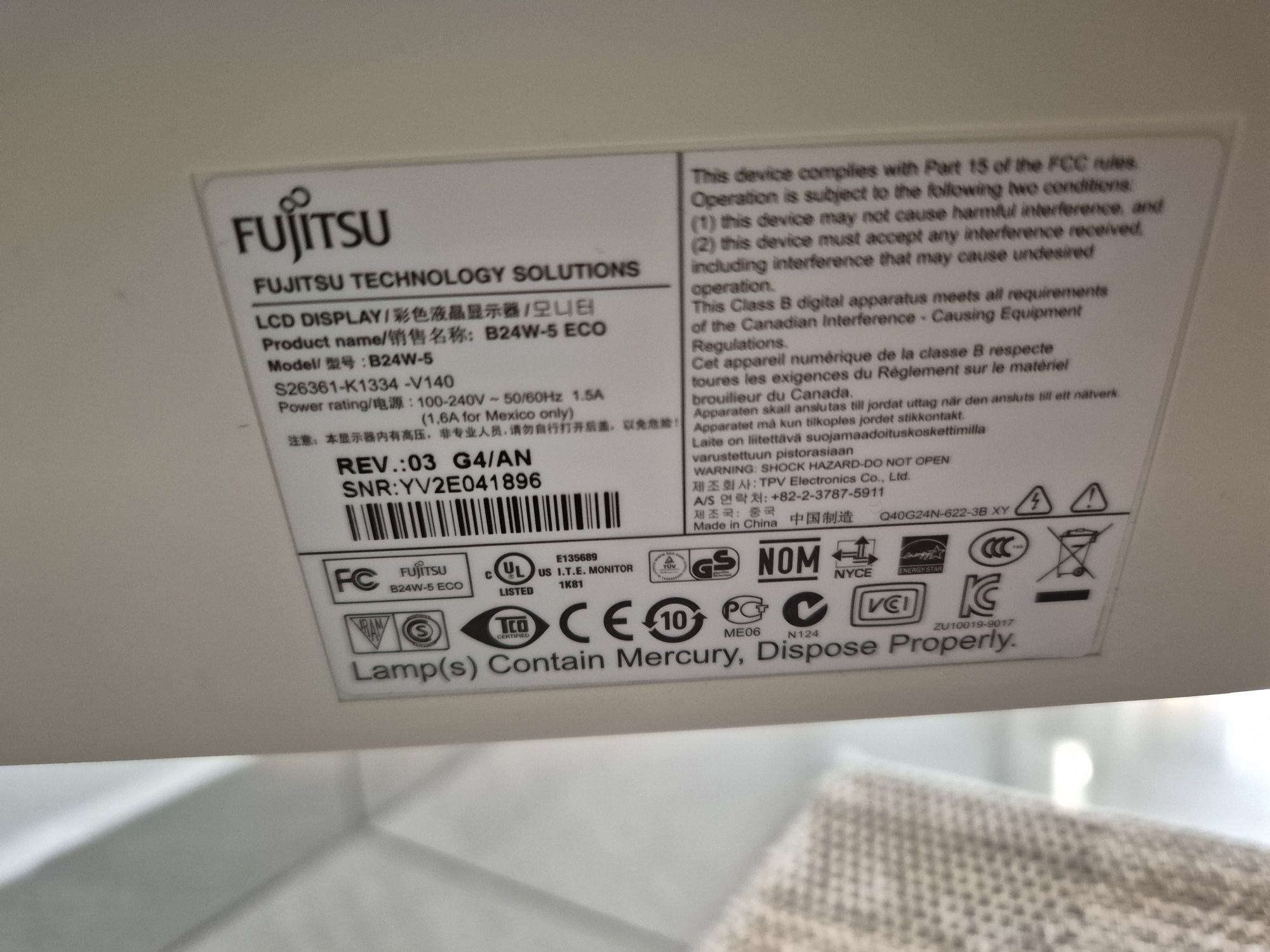 Monitor firmy  Fujitsu