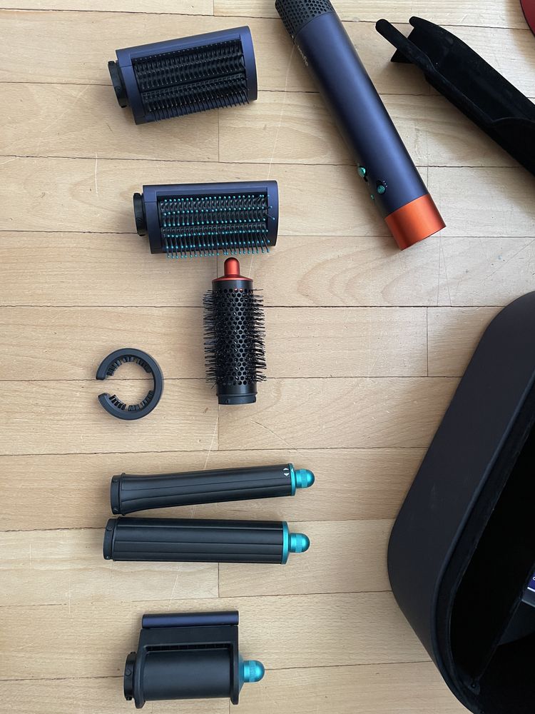 Dyson styler long