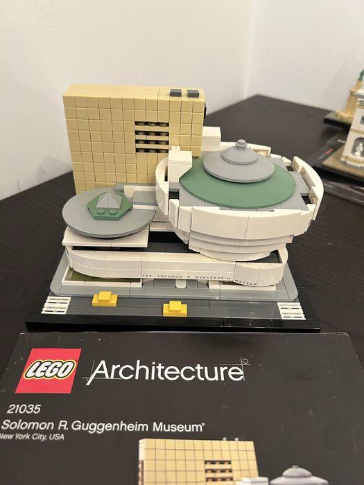 Lego Arquitetura 21035 - Solomon R. Guggenheim Museum