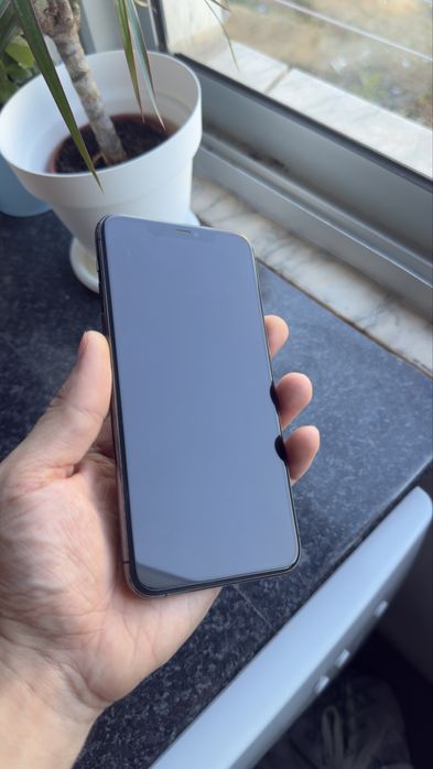 Vendo iPhone 11 Pro Max NOVO