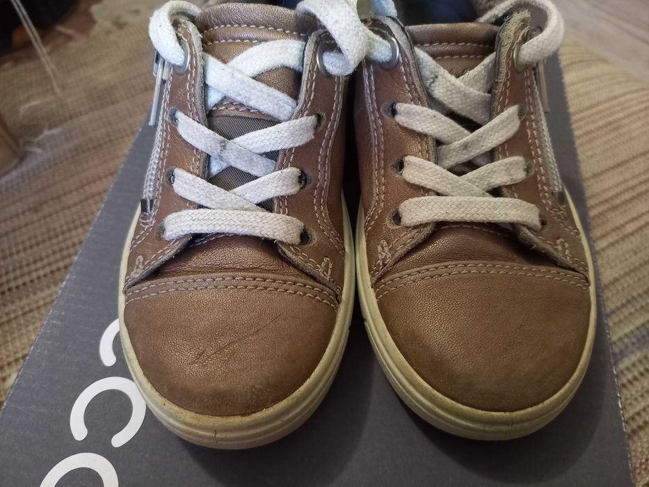 Детские кроссовки,мокасины  Ecco 27 размер.