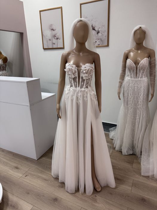 Nowa gorsetowa suknia ślubna z koronką brokatowy tiul  różne 34 36 38