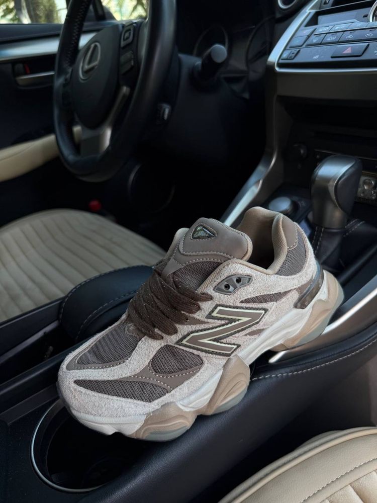 New Balance шоколадні