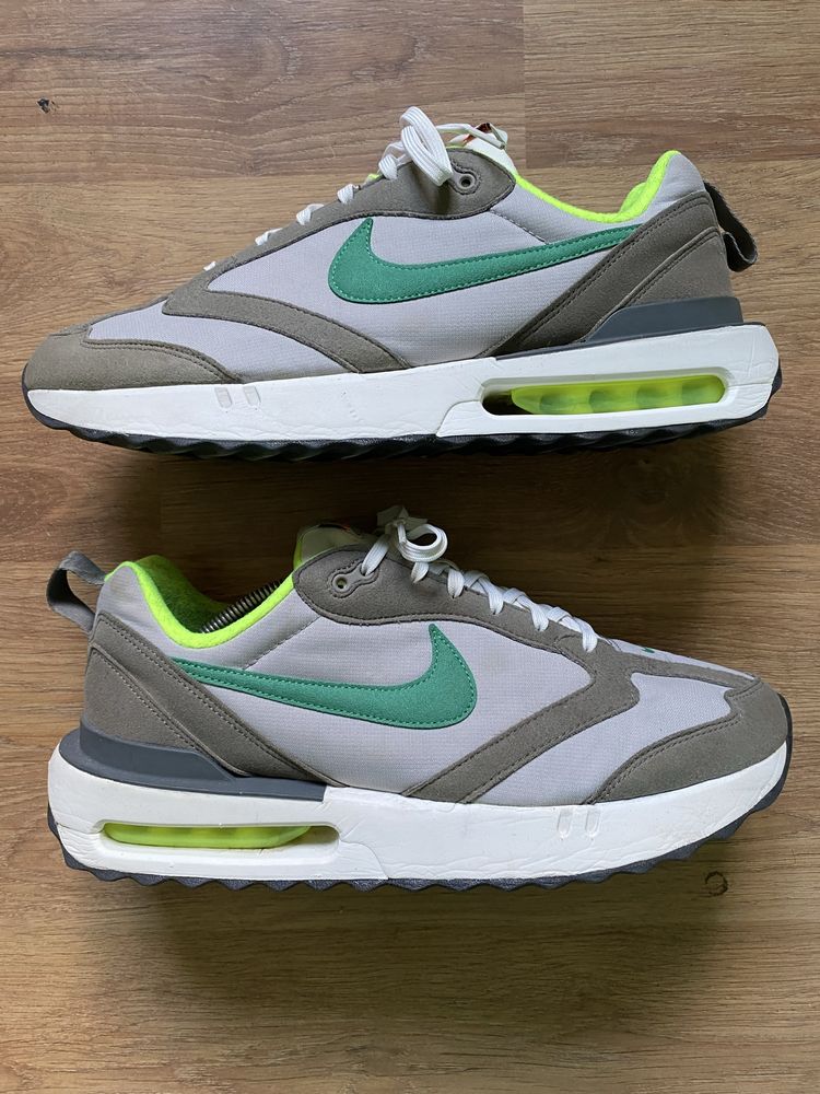 Кроссовки Nike Air Max Dawn размер 45,5 стелька 29,5