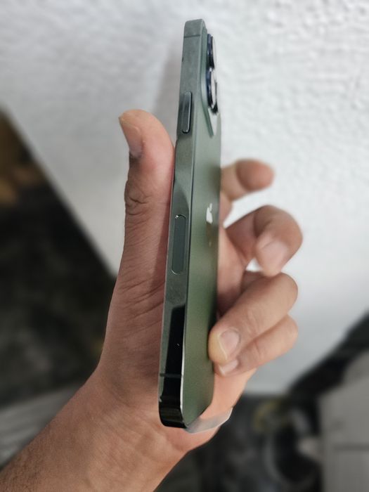 Iphone 13 pro max..256gb