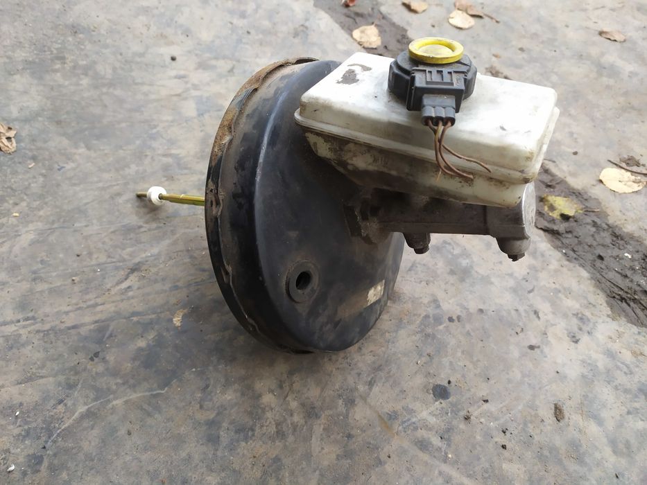 Вакуум Форд Ескорт Мк7 Escort Mk7