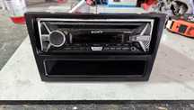 Radio Sony CDX-G3100UV opel vectra c signum astra zafira meriva corsa
