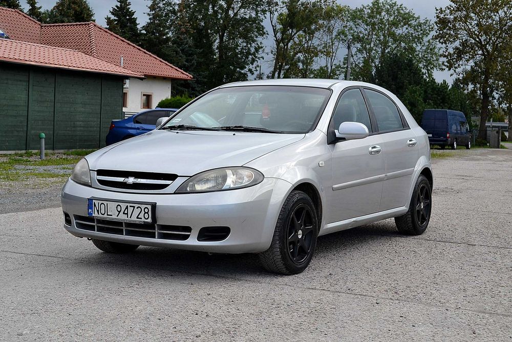 Chevrolet - Lacetti  1.6 cm benzyna / LPG , klima  super stan , okazja
