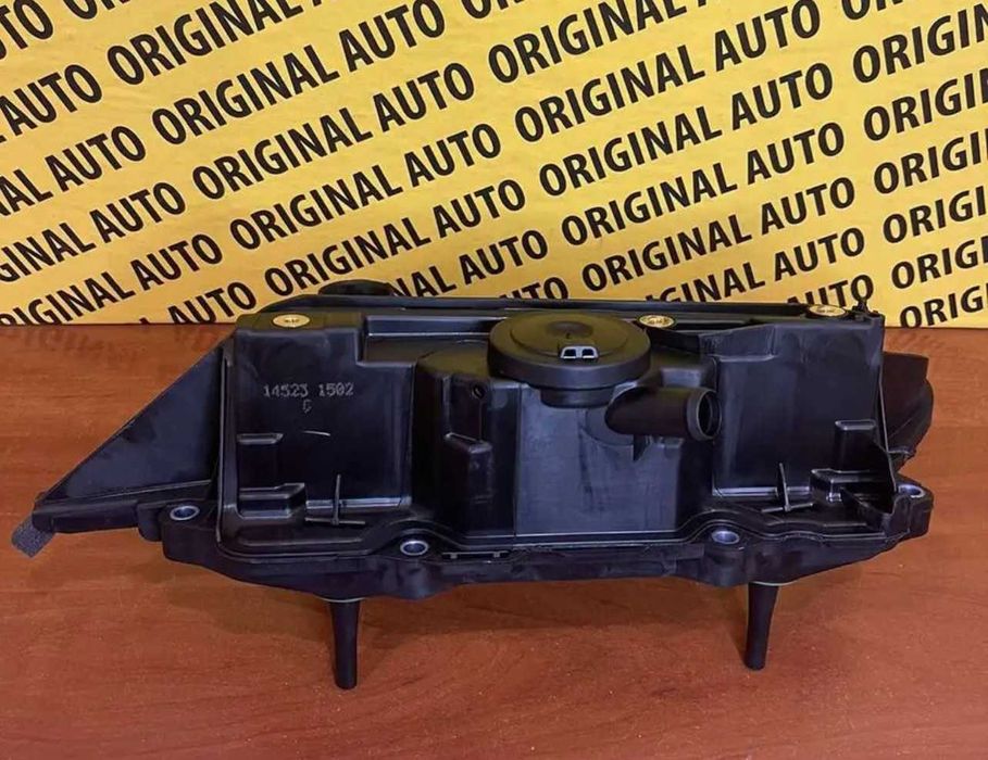 Кришка клапанів Renault Nissan 1.6cdi Trafic Megane Scanic Talisman