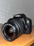 Kit Fotográfico CANON EOS 2000D
