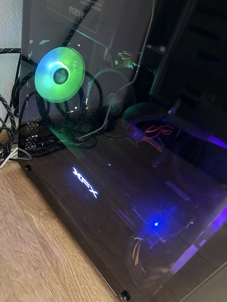 PC na sprzedaż – Ryzen 5 5600G, 16GB RAM, zestaw!