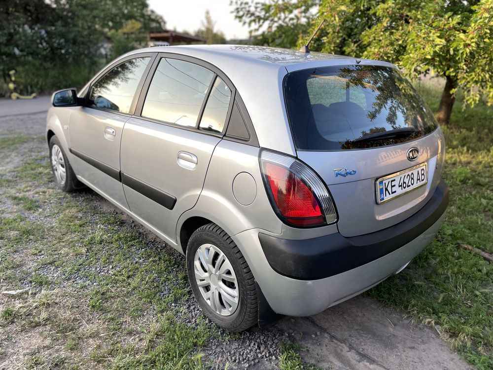 Продам Kia Rio 2007