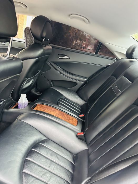 Mercedes-Benz CLS правый руль