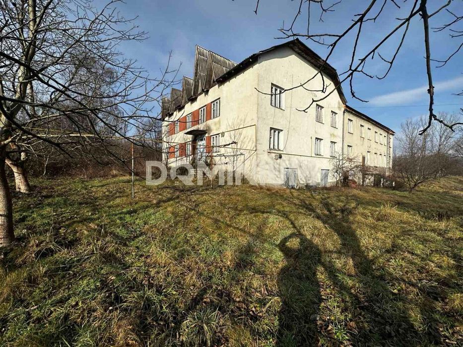 Продаж/оренда комерційного приміщення в м. Хуст