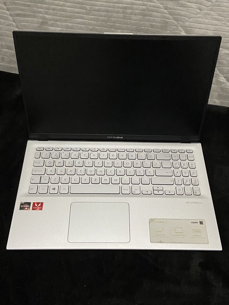 Asus Vivobook 15