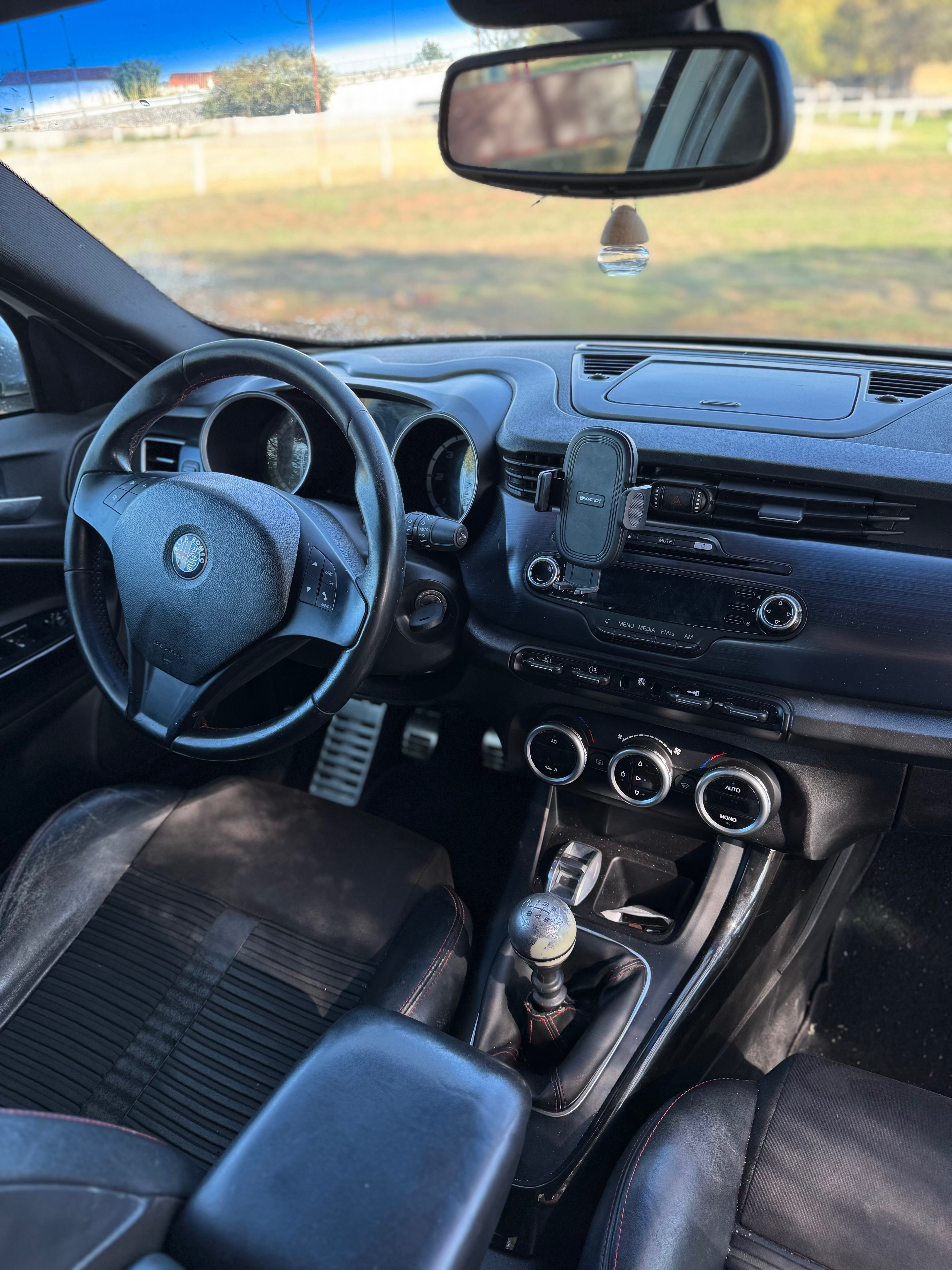Alfa Romeo Giulietta 1.6 JTDm Distinctive