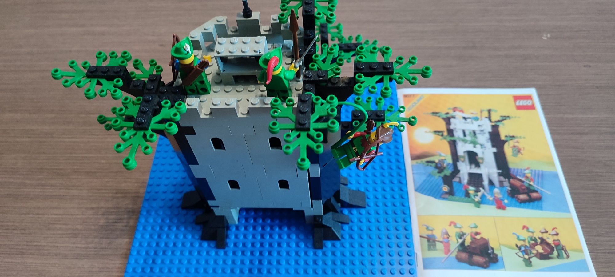 LEGO 6077 Legoland Forestmen's River Fortress