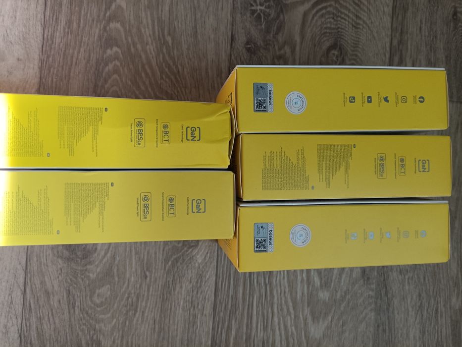 быстрий  заряткий 67w Baseus GaN6