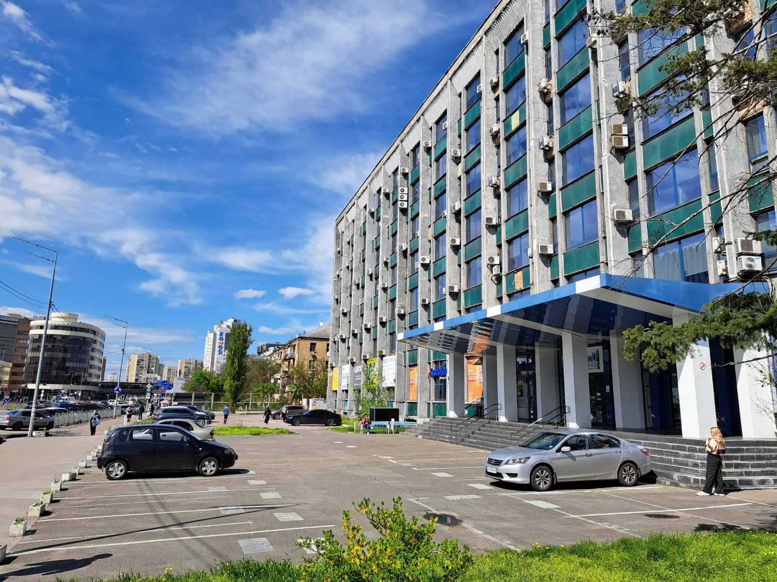 Оренда зала, конференц зал, тренінг аудиторія м Лівобережна ГЕНЕРАТОР