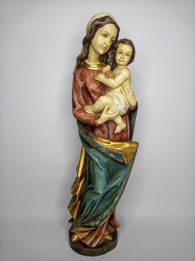 Drewniana figura