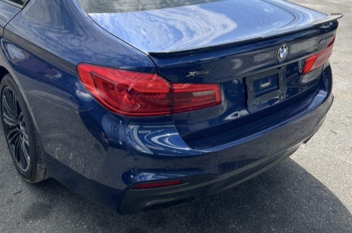 Задний Бампер M g30/g31 c10 оригінал