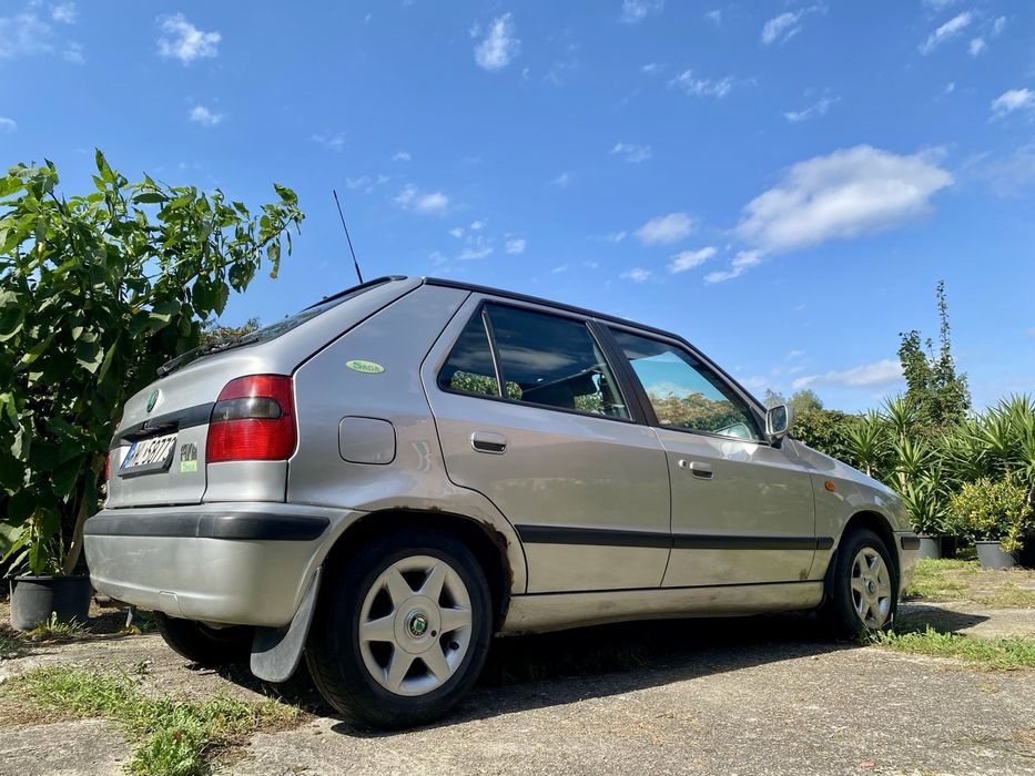 Sprzedam pilnie Skodę Felicję