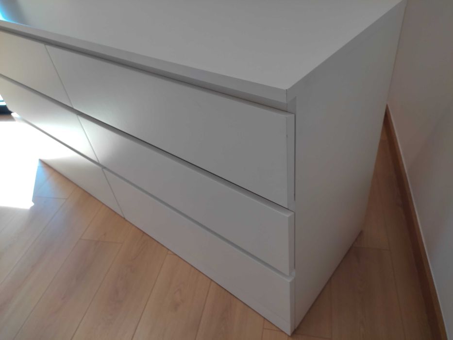 Cômoda novinha , em perfeito estado. O motivo da venda (mudança)