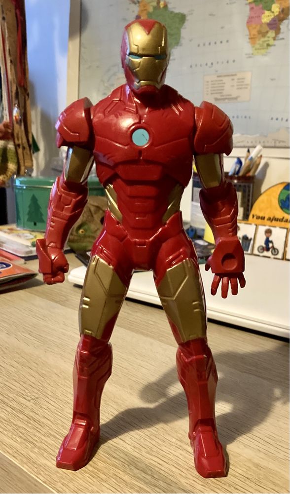 Boneco do Iron Man