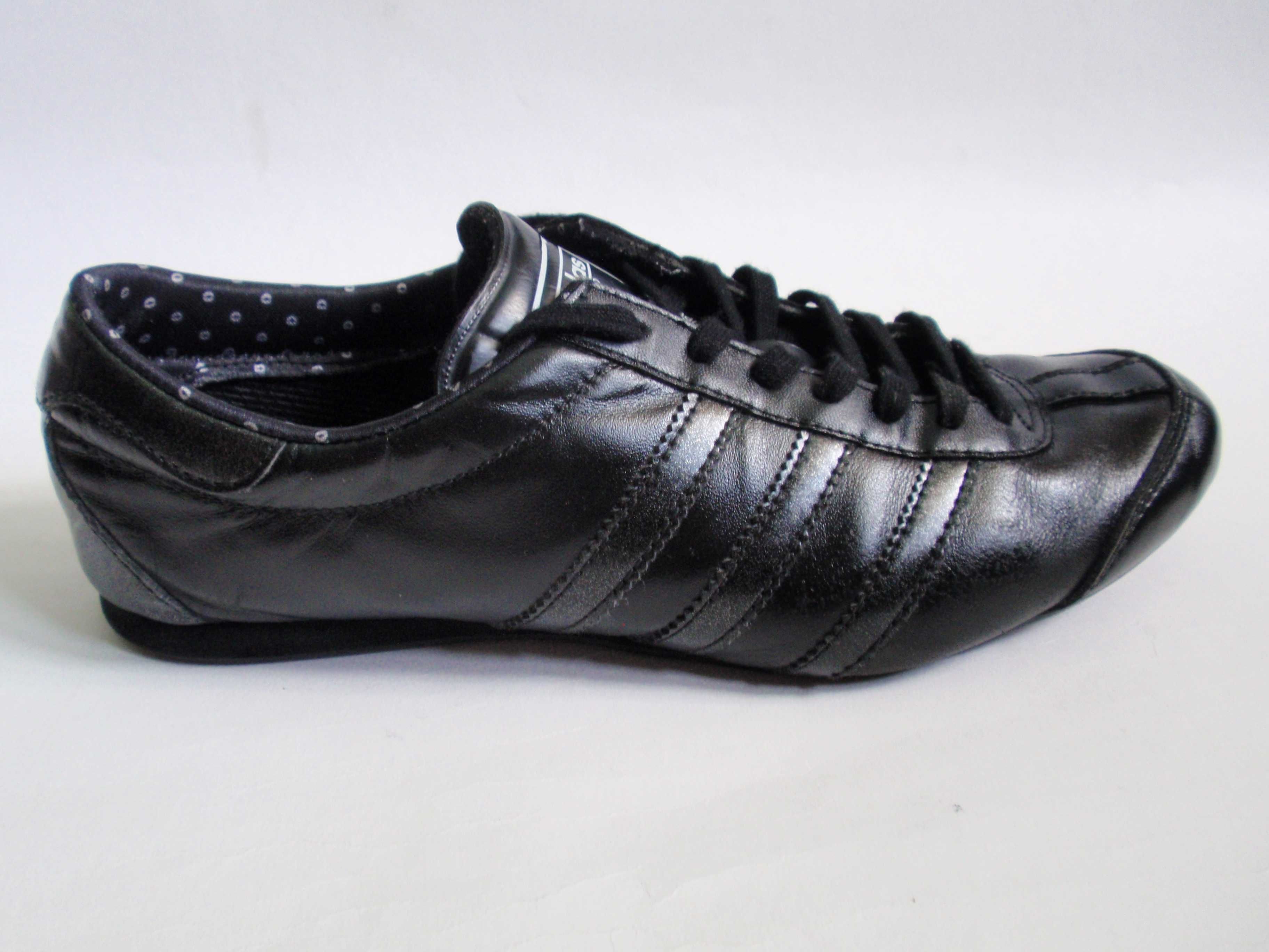 Buty Adidas Aditrack W roz. FR 38