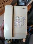 Telefone analógico NEC ST5E, em excelente estado.