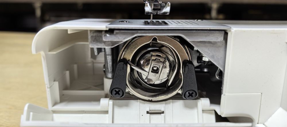 Швейна машинка SilverCrest SNM 33