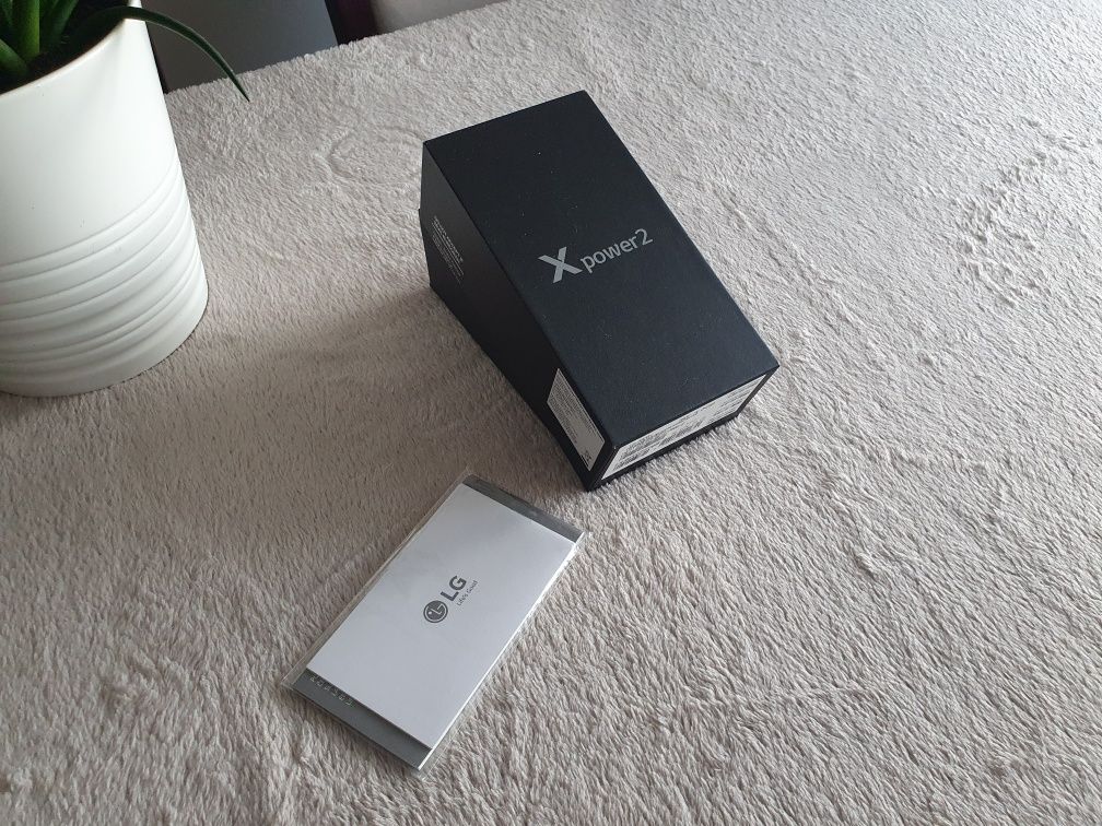 Pudełko LG Xpower 2